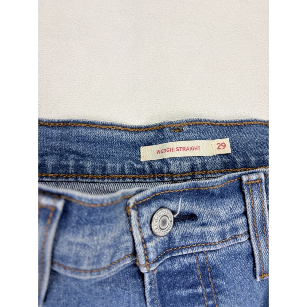 Levi's Wedgie Straight Jeans Women's 29x28 Medium Blue - Picture 4 of 12